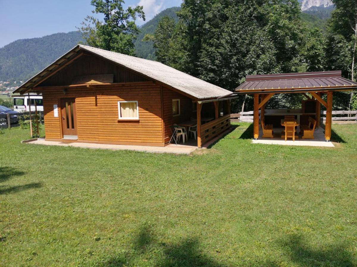 Bungalow Perun Blejska Dobrava Eksteriør bilde